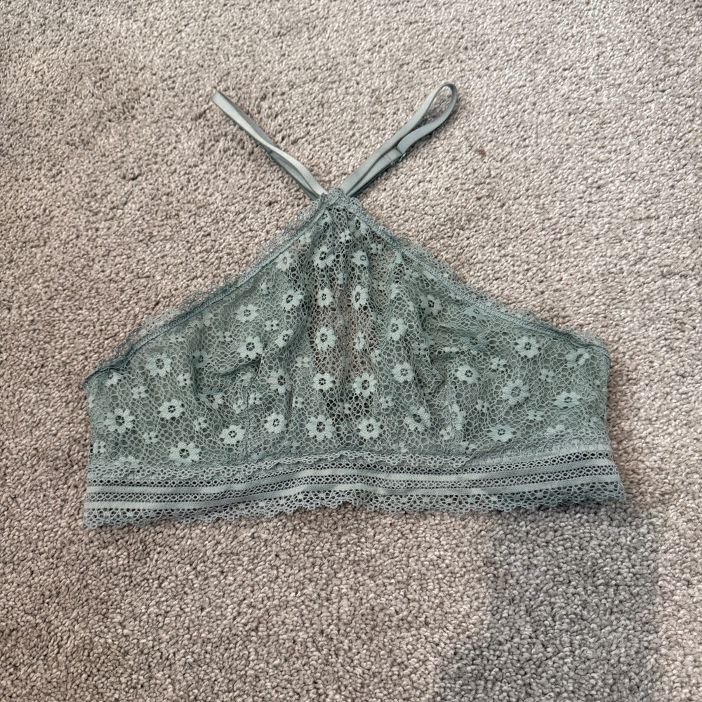 Victoria’s Secret Green Lace Pushup Halter Bralette High Neck Size M